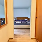 Voor Drie Personen Op De Begane Grond - 33-5 * Friedeburg (Lower Saxony)